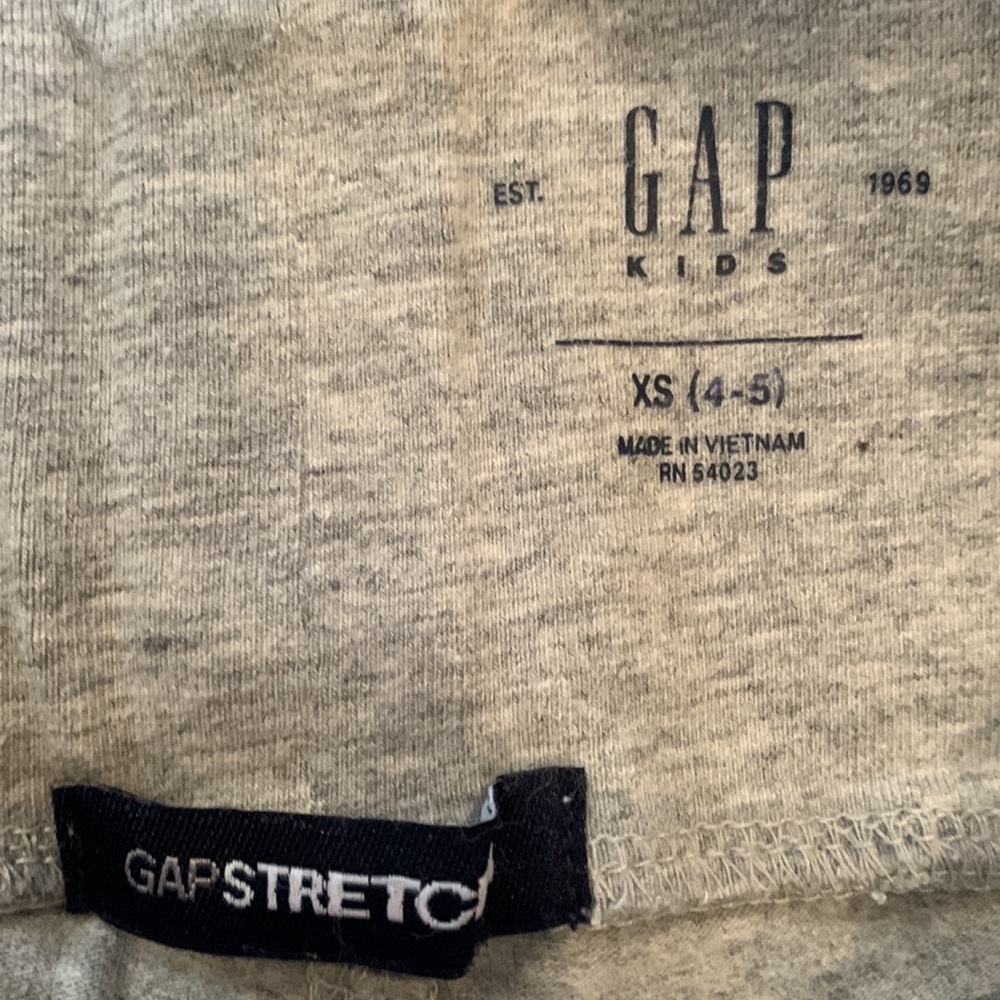 GAP pants - Picture 3 of 3